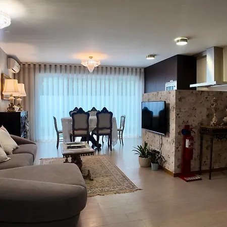 Casa Da - *